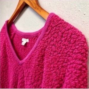 Pink Teddy Bear Pullover V-Neck Sweater